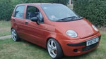 В Daewoo Matiz впихнули трехлитровый двигатель и дополнили колесами Porsche — фото