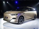 Xpeng презентовал минивэн X9