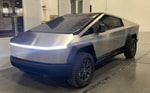 Первые покупатели Tesla Cybertruck получат свои машины через месяц