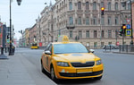 В Петербурге мигрантам запретили работать в такси