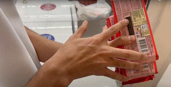 Фото: Просроченный плиточный шоколад