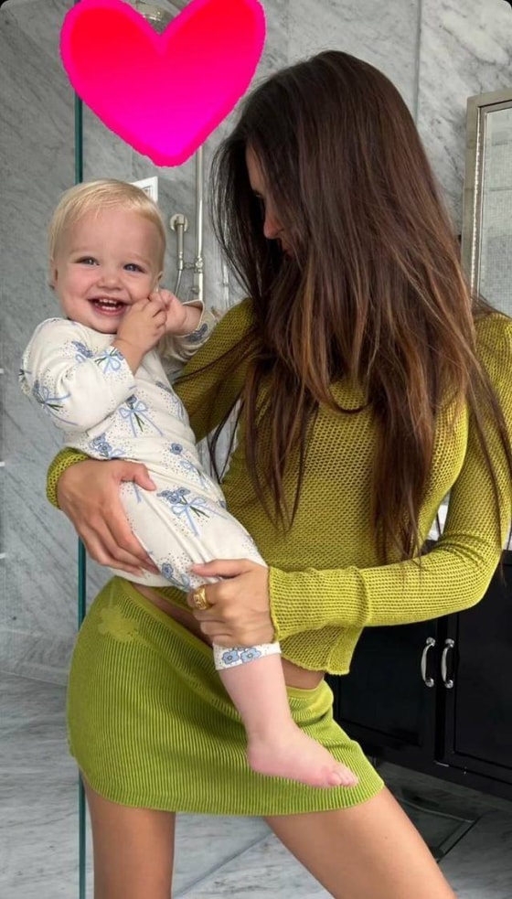 Фото: Instagram/emrata