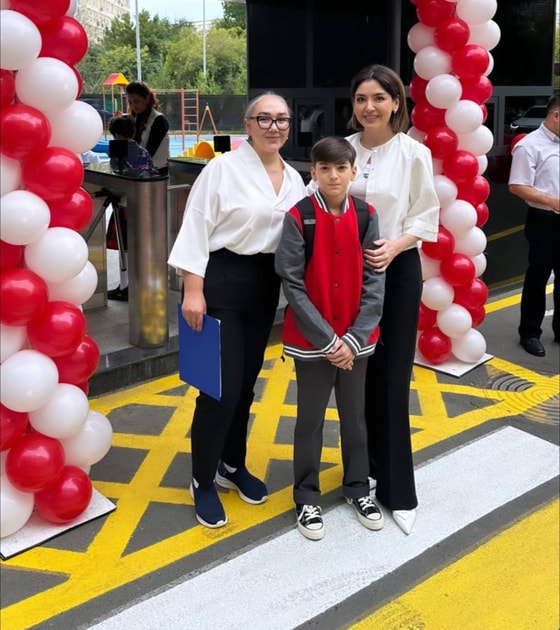 Актриса Рано Шодиева со своим сыном&nbsp;