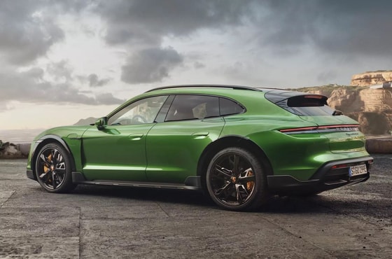 Фото: Porsche Taycan Cross Turismo © Porsche