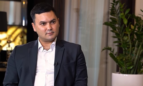 На фото Элбек Шукуров / Кадр из видео