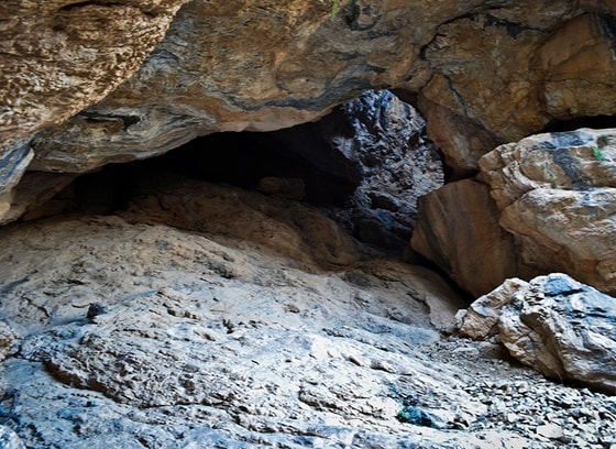 На фото пещера Тешик-Таш / bookatour.me