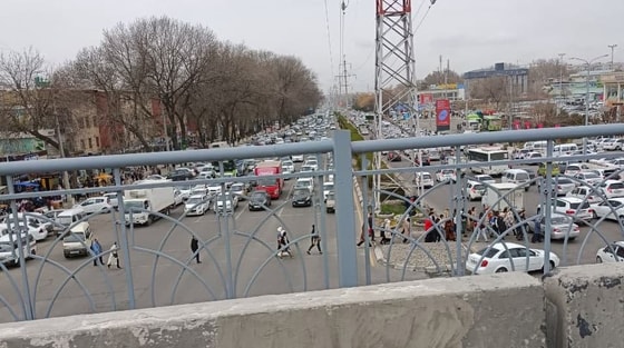 Фото: Водители Ташкента