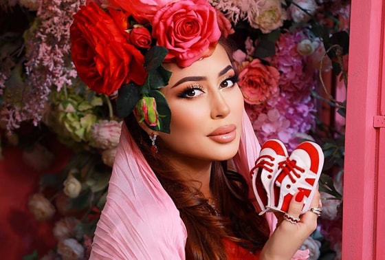 Фото: Instagram/kaniza_shahrizoda