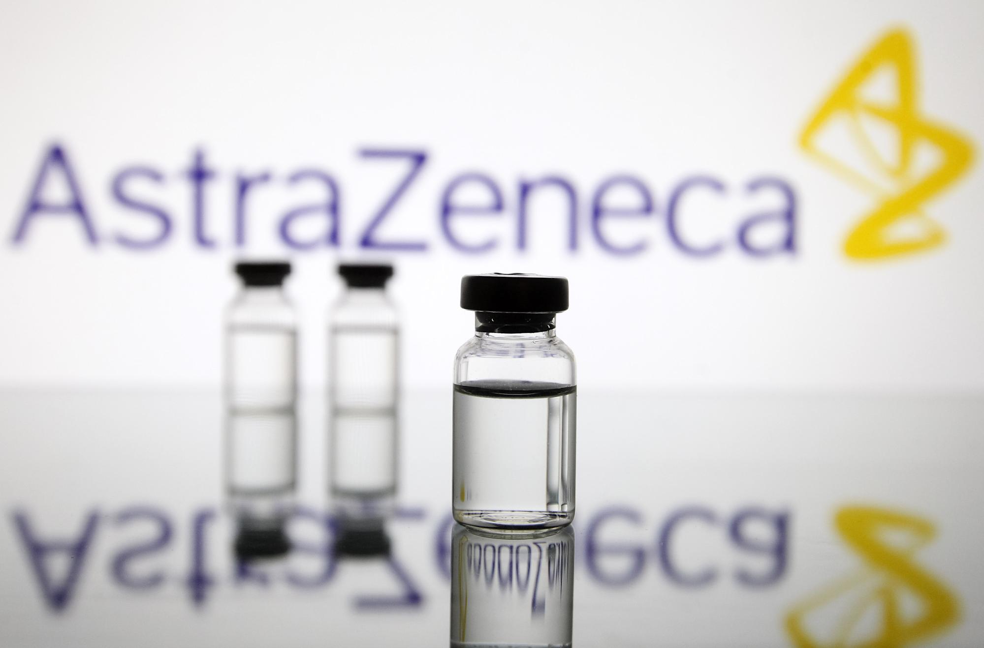 Первый случай образования тромбов после вакцинации AstraZeneca зарегистрирован в Канаде