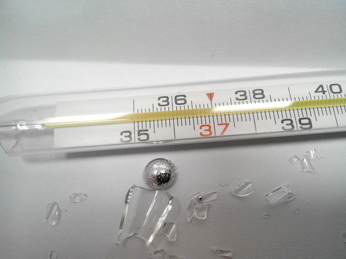 Узбекский терапевт рассказала, что нужно делать, если разбил градусник