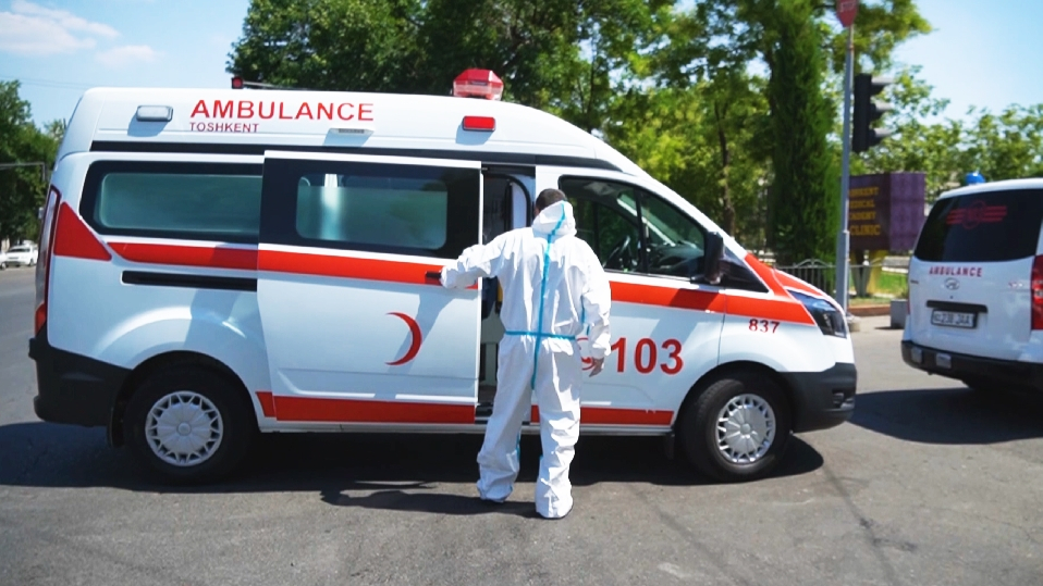 Узбекистан до конца этого года закупит тысячу автомобилей скорой медицинской помощи