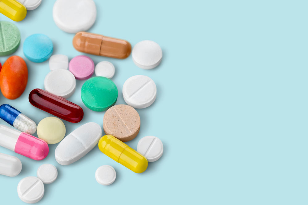 Как принимать лекарства и лечиться без вреда: правила приема и дозировки препаратов