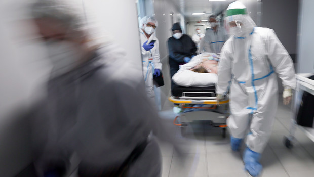 Больше 420 новых пациентов за сутки — узнайте, сколько зараженных «короной» в вашем городе