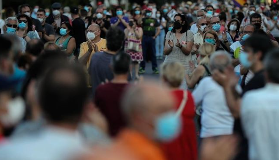 ​​На какое время сохраняются антитела после вакцины ZF-UZ-VAC2001?