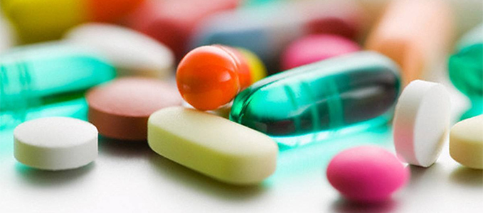 Минздрав рассказал, можно ли употреблять большое количество витаминов