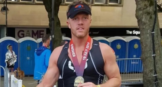 «Самый здоровый» для вакцинации мужчина умер от ковида