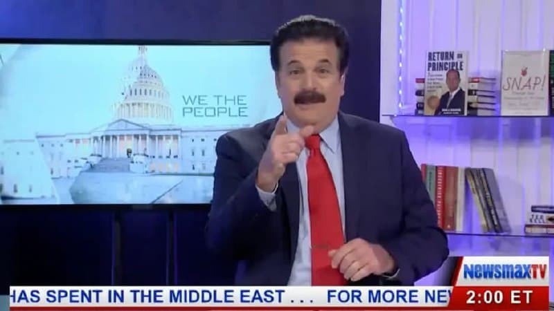 Критик вакцин и телеведущий Дик Фаррел умер от коронавируса