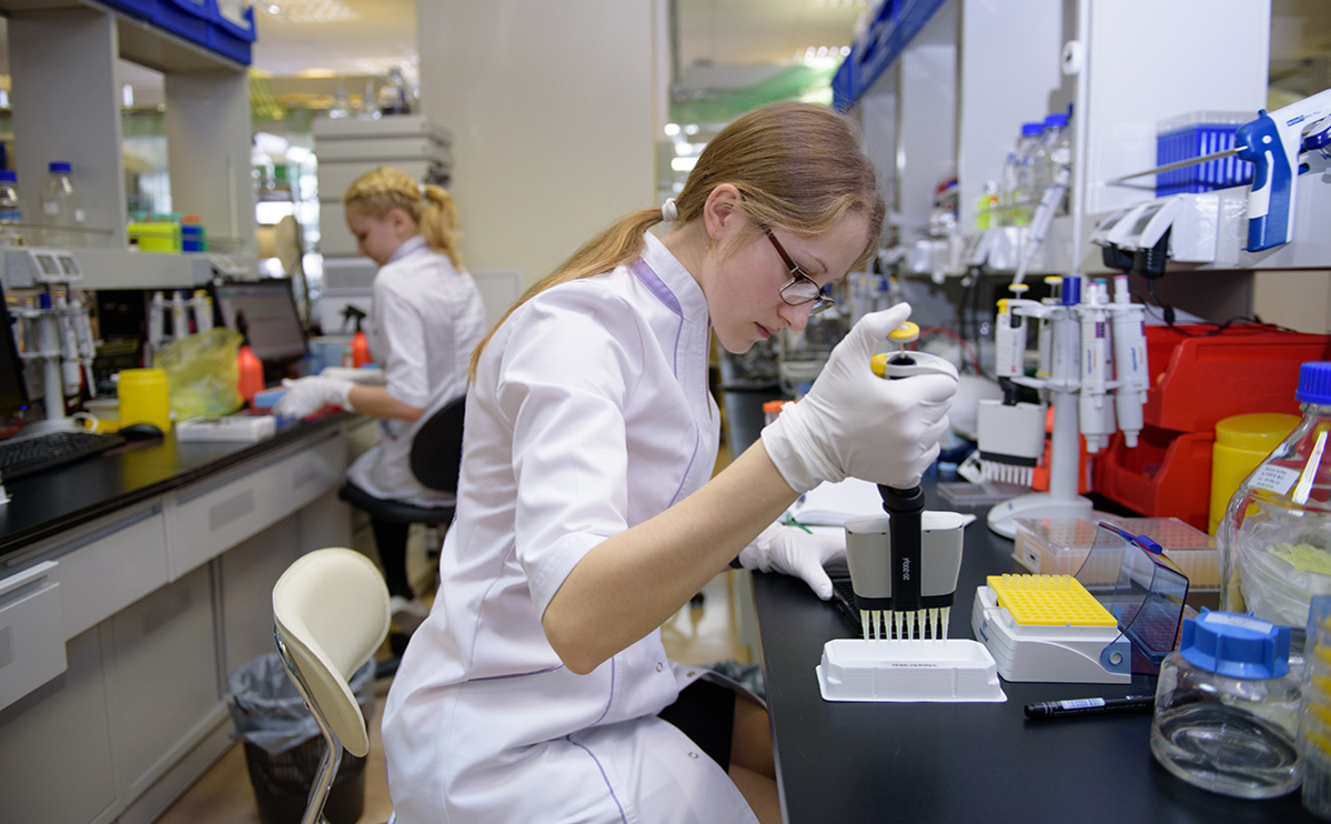 Ученые обнаружили антитело, способное нейтрализовать основные штаммы коронавируса