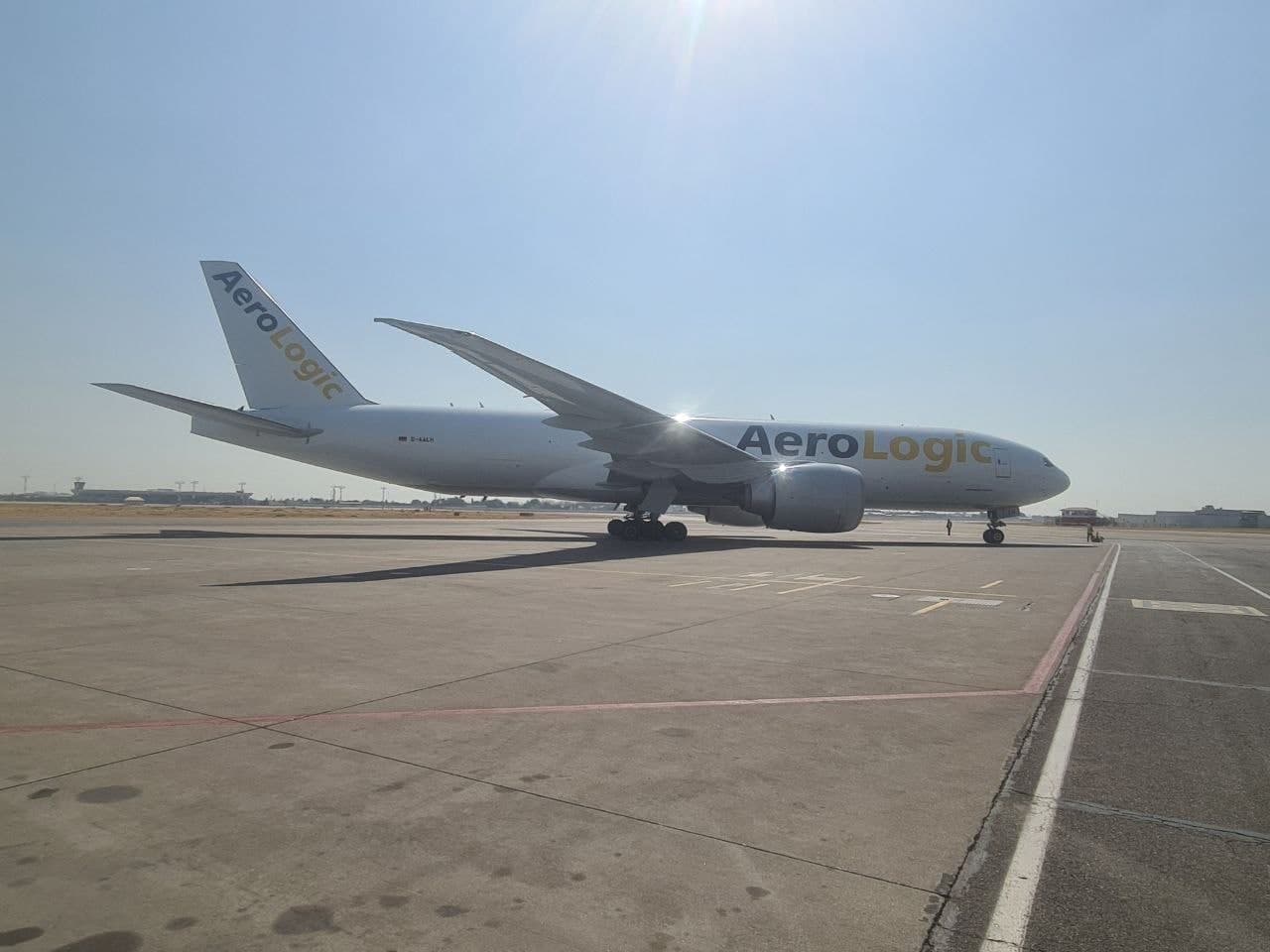 В Узбекистан завезли вакцину Pfizer/BioNTech