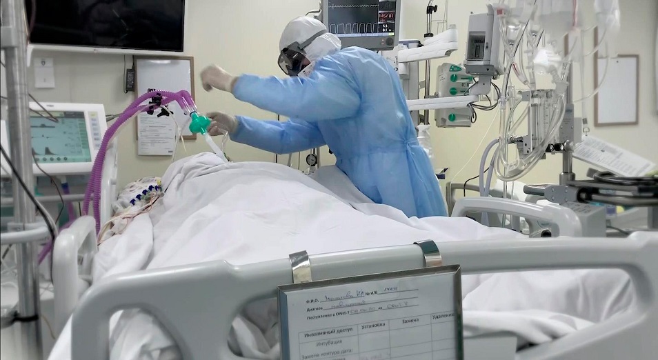 Ученым стало известно, почему у некоторых людей COVID-19 проходит в тяжелой форме