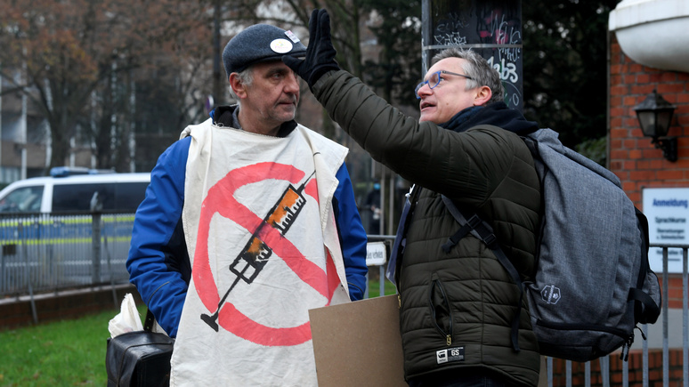 Антипрививочников в России будут привлекать к уголовной ответственности за агитацию в социальных сетях