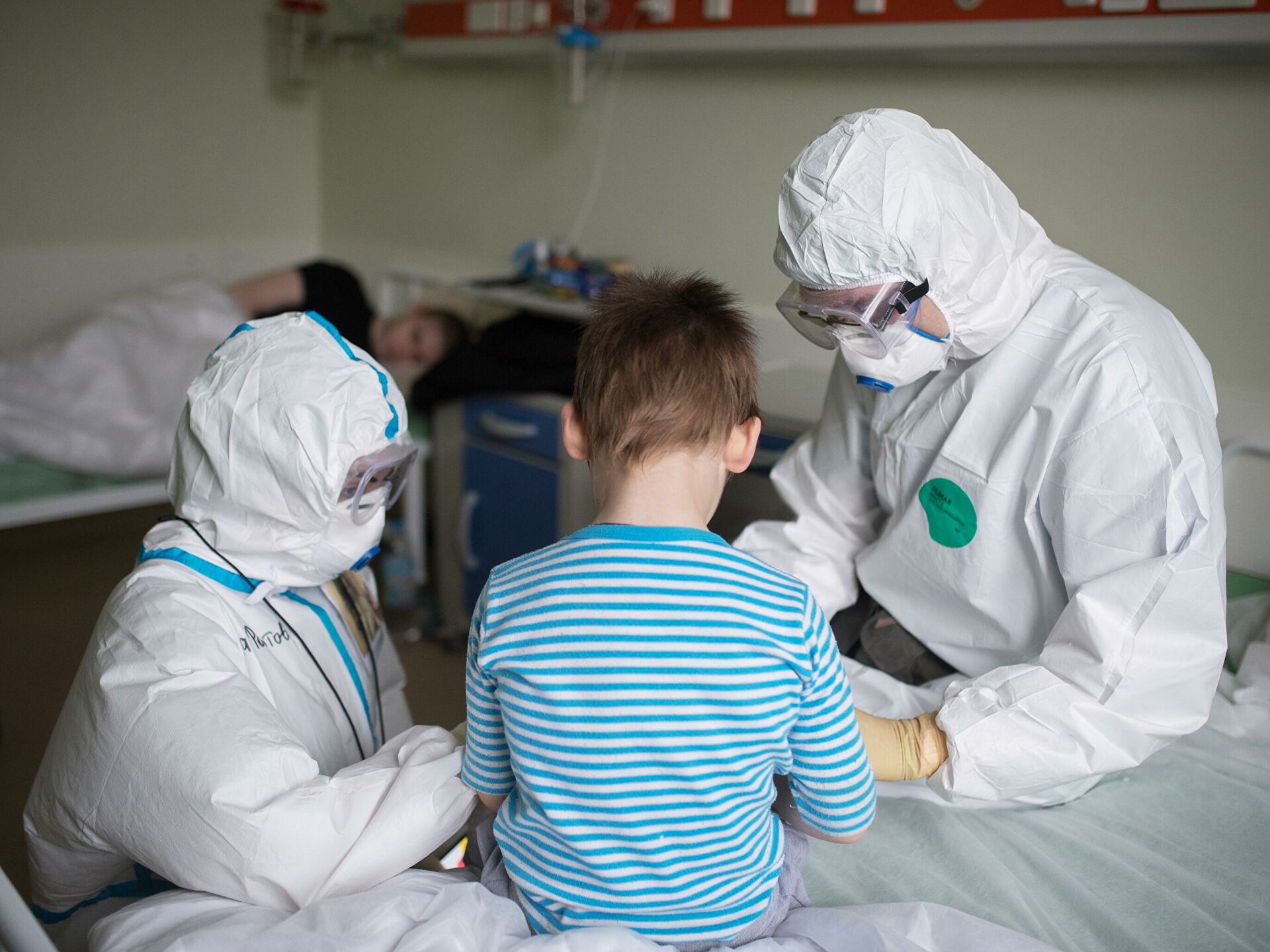 Омикрон вызывает тяжелые осложнения у детей – им грозит бронхиолит