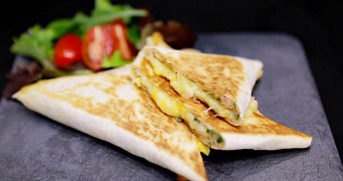 Рецепт завтрака из лаваша на скорую руку