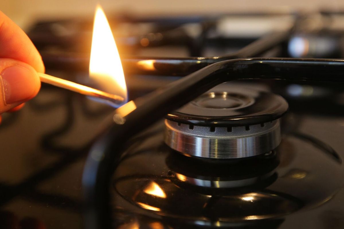 Жителей четырех районов Ташкента частично оставили без газа