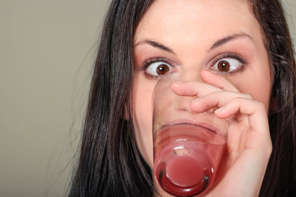 Назван неочевидный симптом рака — икота