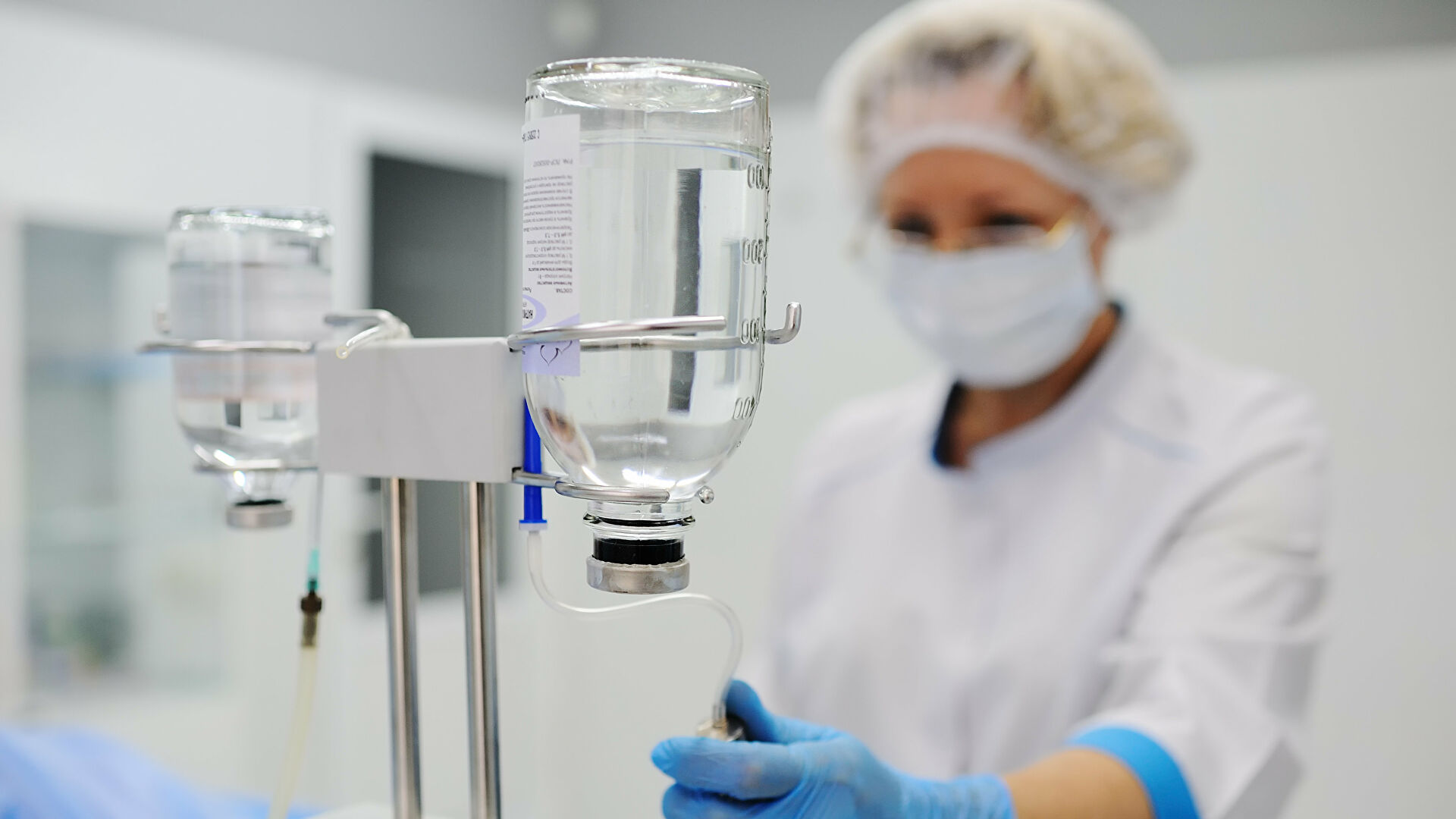 Сколько новых пациентов заболели пневмонией за сутки в Узбекистане?