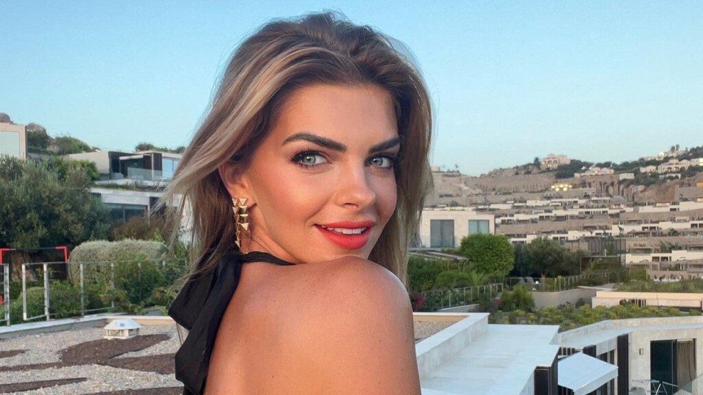 Пелин Карахан и Бедри Гюнтай: семейные драмы продолжаются