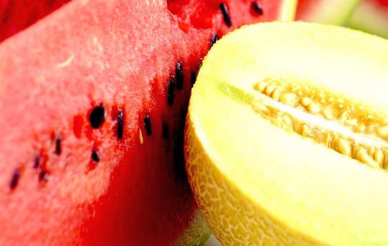 К чему может привести злоупотребление арбузом и дыней?