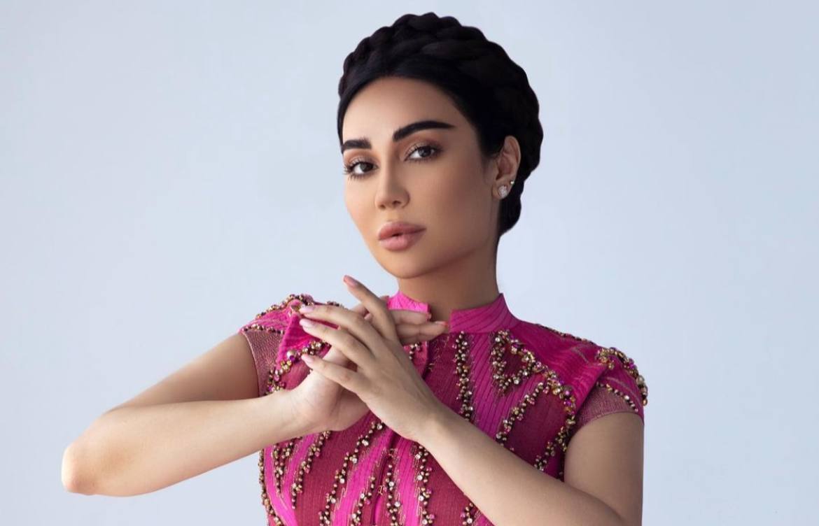 Муниса Ризаева