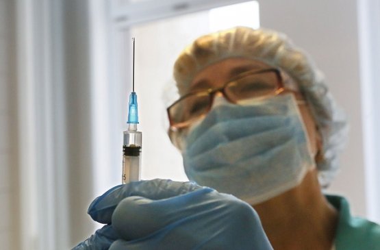 В Узбекистане свыше 800 тысяч человек провакцинировались от коронавируса