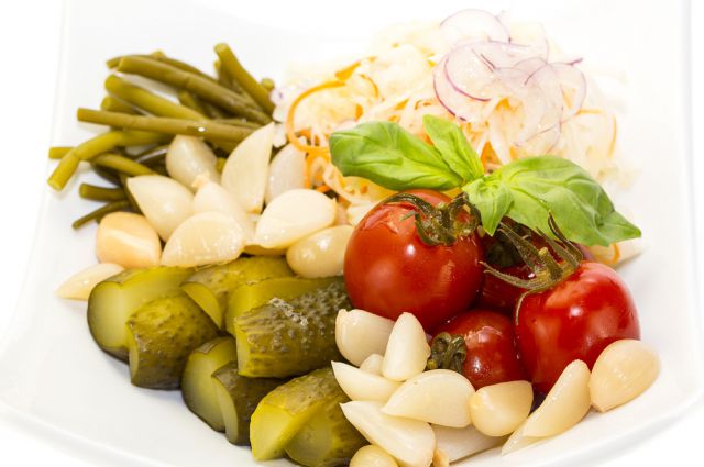 Маринованные овощи могут привести к раку желудка – подробности