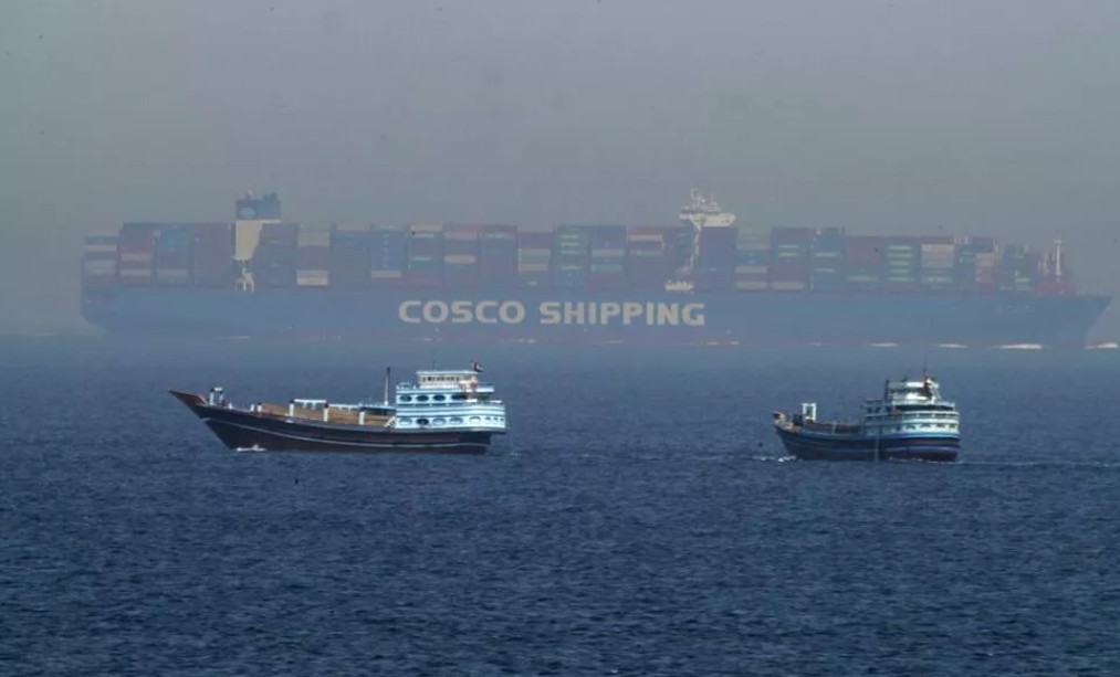 США начнут полную блокаду трафика, связанного с иранскими портами