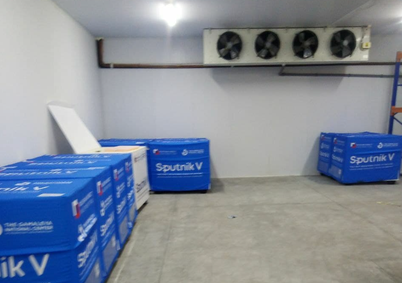 В Узбекистан доставлено 90 000 доз вакцины «Спутник V» от коронавируса