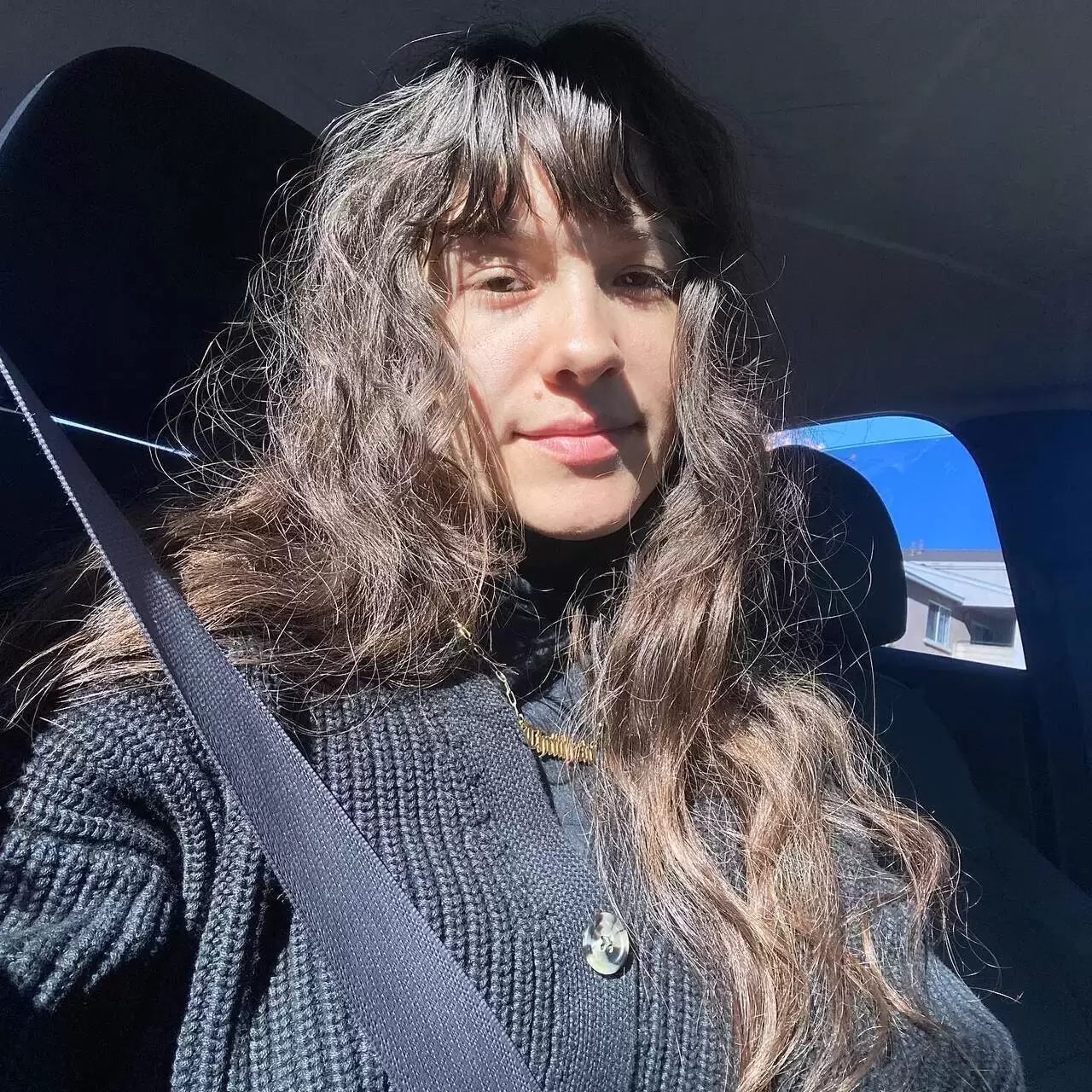 Американка не мыла голову шесть лет и рассказала, что волосы стали выглядеть лучше