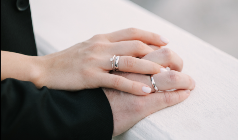 Мужчина женился на возлюбленной за несколько часов до ее смерти