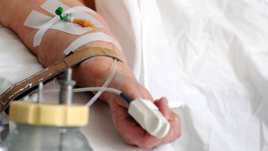 В Узбекистане за прошедшие сутки вновь скончались два пациента с «короной» — обновленная статистика