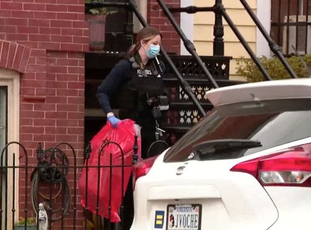 Полиция нашла пять зародышей в доме активистки против абортов в США — подробности