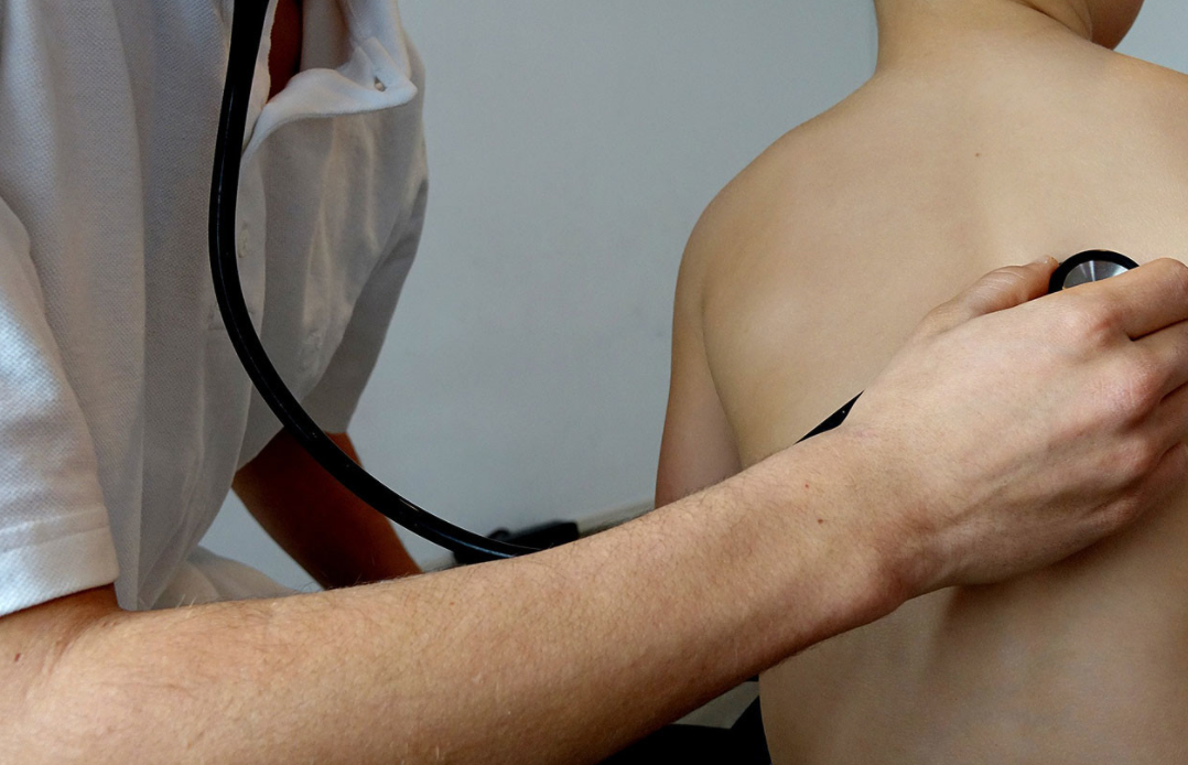 С каждым днем в Узбекистане все меньше выявленных случаев пневмонии — статистика