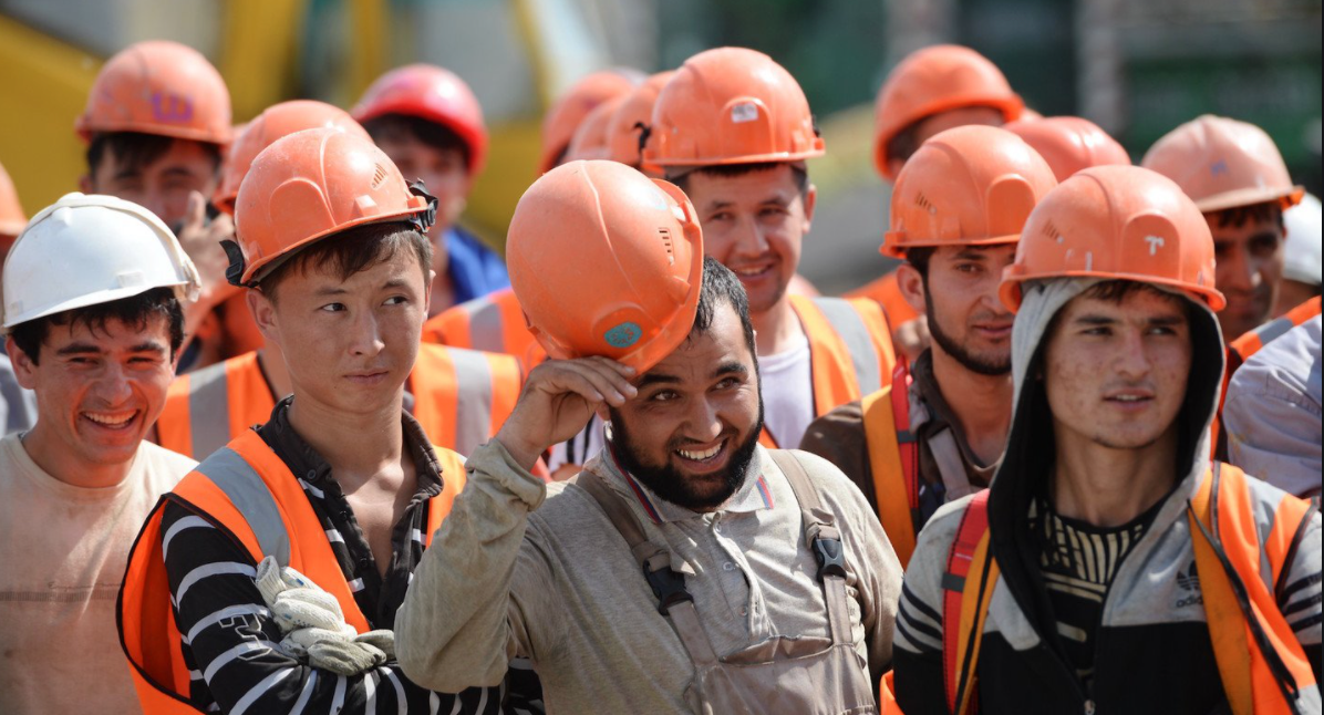 Отныне трудовые мигранты в России должны проверяться на опасные инфекции