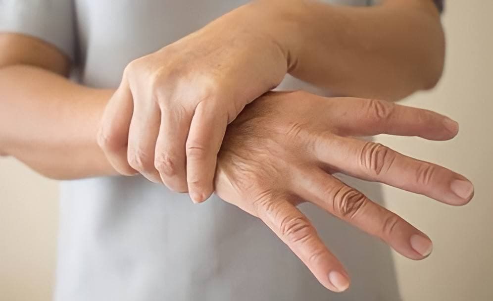 Российские ученые создали прибор, который по рукам определяет отклонения нервной системы