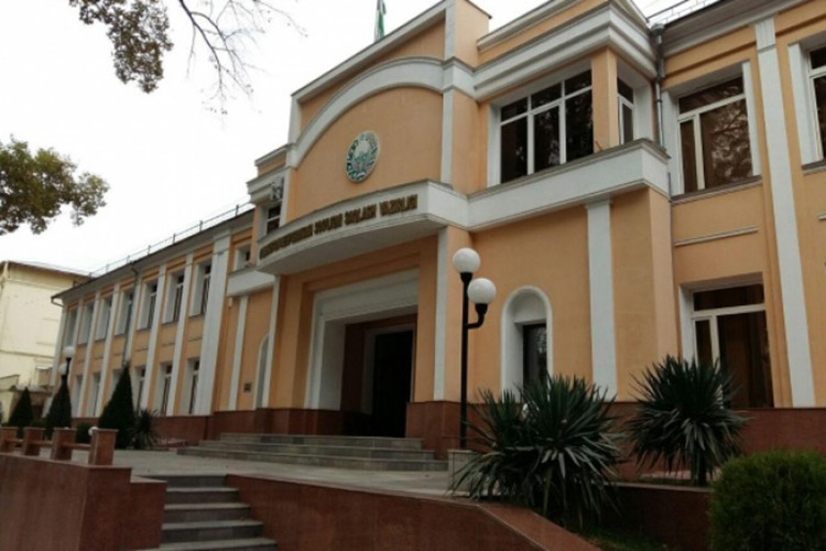 Минздрав начнет привлекать специалистов из-за рубежа