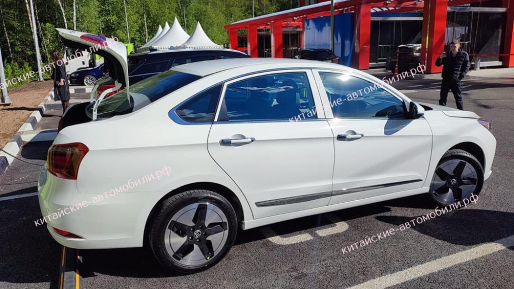 Фото: Китайские-автомобили.рф