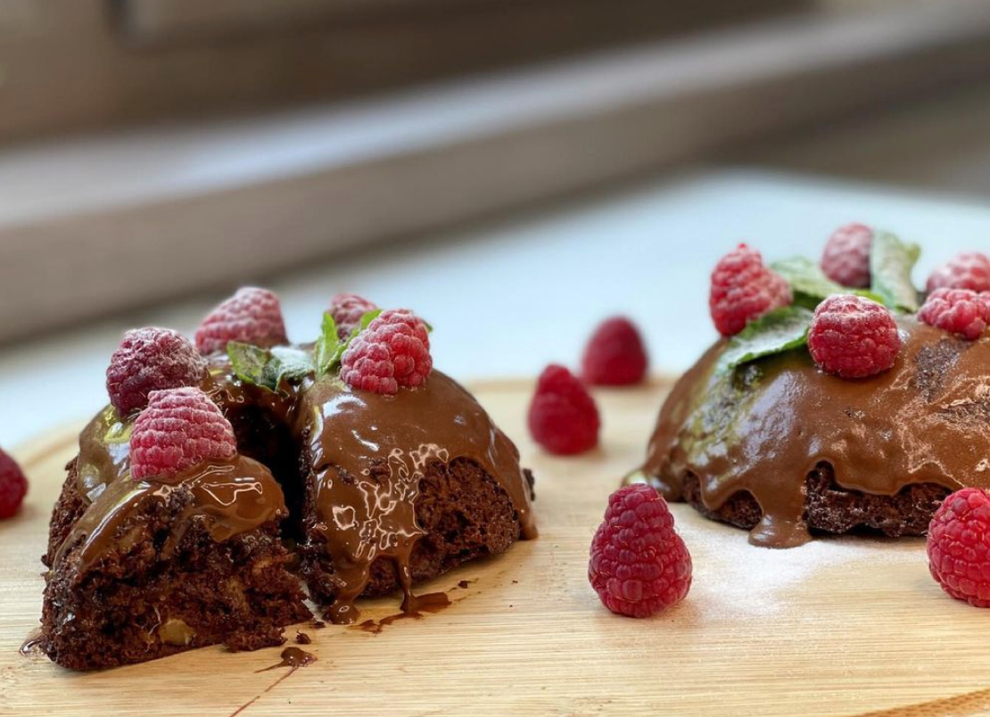 Узбекская бодибилдер поделилась полезным рецептом брауни с орехами