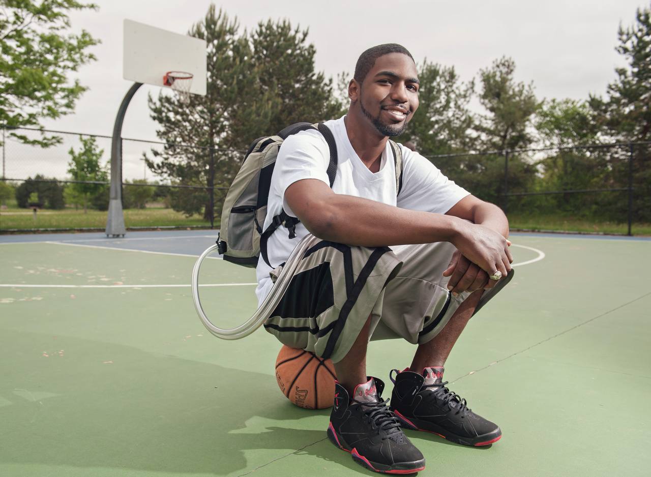 Мужчина прожил без сердца 555 дней в ожидании пересадки органа — подробности