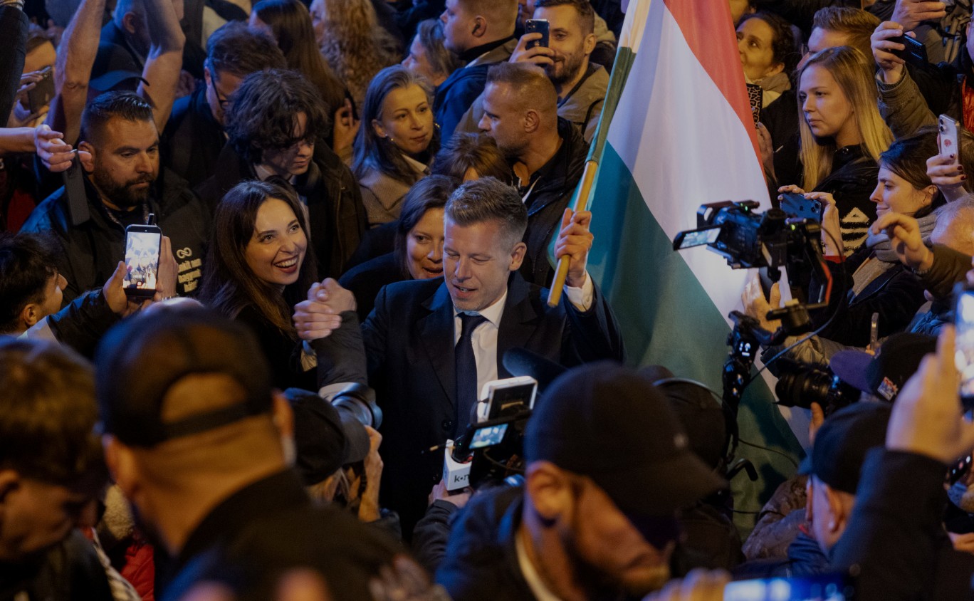 Оппозиционная партия «Тиса» победила на парламентских выборах в Венгрии