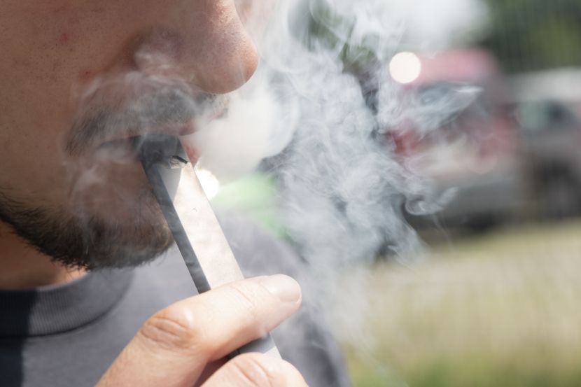 Курильщиков предупредили о новых опасных болезнях легких
